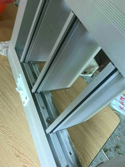 鋁合金手動百葉窗